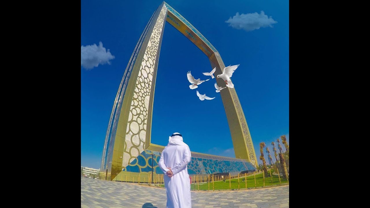 Фото на фоне Золотой рамки